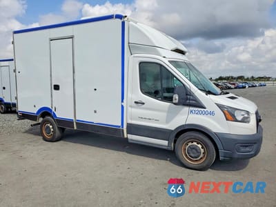 Czwarte zdjęcie samochodu z boku: 2020 FORD TRANSIT DELIVERY TRUCK VIN:1FDBW5Z80LKA83396 - miniatura