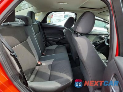 Zdjęcie 10 z 12 samochodu: 2014 FORD FOCUS SE VIN:1FADP3F23EL322487 - miniatura