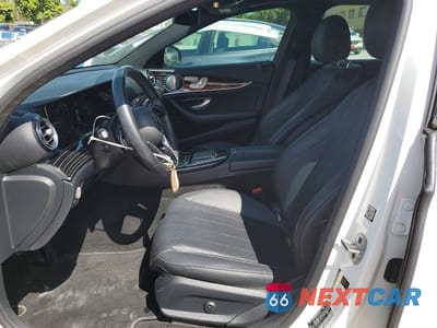 Zdjęcie 7 z 12 samochodu: 2022 MERCEDES-BENZ E 350 VIN:W1KZF8DB3NB076944 - miniatura