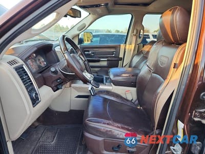 Zdjęcie 7 z 12 samochodu: 2014 RAM 2500 VIN:3C6TR5GT5EG294151 - miniatura