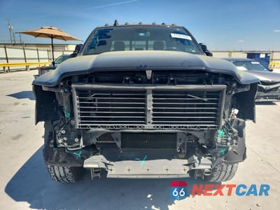 Piąte zdjęcie samochodu w środku: 2020 RAM 2500 LARAMIE VIN:3C6UR5FJ4LG252233 - miniatura