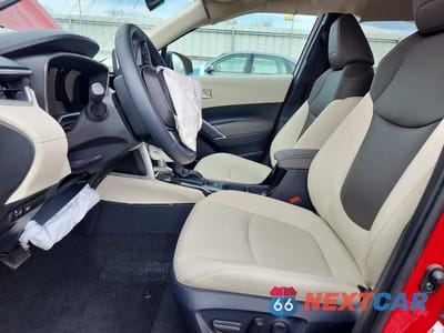 Zdjęcie 7 z 14 samochodu: 2024 TOYOTA COROLLA CROSS XLE VIN:7MUDAABG3RV118123 - miniatura