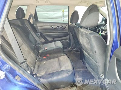 Zdjęcie 11 z 15 samochodu: 2018 NISSAN ROGUE SV VIN:JN8AT2MV7JW309545 - miniatura