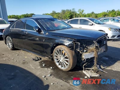 Czwarte zdjęcie samochodu z boku: 2017 MERCEDES-BENZ S 550 VIN:WDDUG8CB6HA283685 - miniatura