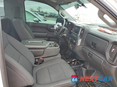 Zdjęcie 10 z 11 samochodu: 2021 CHEVROLET SILVERADO C1500 VIN:3GCNWAEF6MG252618 - miniatura