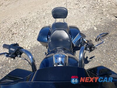 Piąte zdjęcie samochodu w środku: 2016 HARLEY-DAVIDSON FLTRXS ROAD GLIDE SPECIAL VIN:1HD1KTM15GB647283 - miniatura