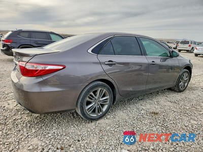 Trzecie zdjęcie samochodu z tyłu: 2017 TOYOTA CAMRY SE VIN:4T1BF1FK9HU331407 - miniatura