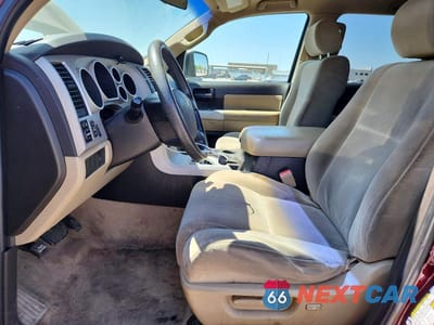 Zdjęcie 7 z 13 samochodu: 2008 TOYOTA SEQUOIA SR5 VIN:5TDZY64AX8S006631 - miniatura