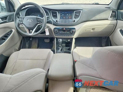 Zdjęcie 8 z 12 samochodu: 2018 HYUNDAI TUCSON SEL VIN:KM8J3CA46JU693676 - miniatura