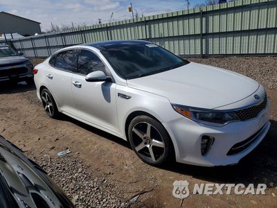 Czwarte zdjęcie samochodu z boku: 2018 KIA OPTIMA S VIN:5XXGT4L39JG191002 - miniatura