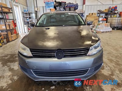 Piąte zdjęcie samochodu w środku: 2014 VOLKSWAGEN JETTA TDI VIN:3VWLL7AJ8EM430784 - miniatura