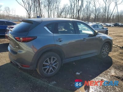 Trzecie zdjęcie samochodu z tyłu: 2018 MAZDA CX-5 GRAND TOURING VIN:JM3KFBDM9J0430005 - miniatura