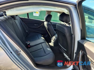 Zdjęcie 10 z 12 samochodu: 2017 BMW 320 I VIN:WBA8E1G56HNU13077 - miniatura
