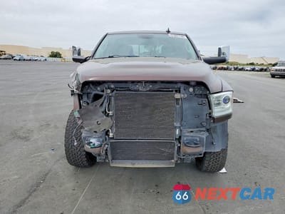 Piąte zdjęcie samochodu w środku: 2014 RAM 2500 LONGHORN VIN:3C6UR5GL9EG279205 - miniatura