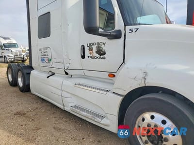 Zdjęcie 9 z 10 samochodu: 2018 INTERNATIONAL LT625 SEMI TRUCK VIN:3HSDZAPR1JN101789 - miniatura