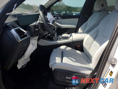 Zdjęcie 7 z 12 samochodu: 2026 BMW X5 XDRIVE40I VIN:5UX23EU00T9182109 - miniatura