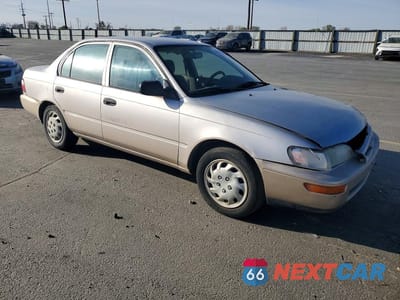 Czwarte zdjęcie samochodu z boku: 1997 TOYOTA COROLLA VIN:1NXBA02E9VZ659043 - miniatura