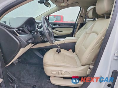 Zdjęcie 7 z 12 samochodu: 2020 BUICK ENCLAVE ESSENCE VIN:5GAERBKW1LJ212916 - miniatura