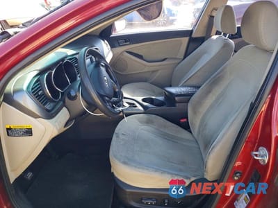 Zdjęcie 7 z 11 samochodu: 2011 KIA OPTIMA LX VIN:KNAGM4A7XB5127590 - miniatura