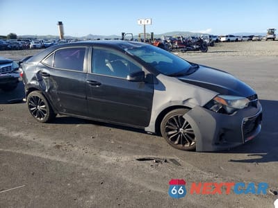 Czwarte zdjęcie samochodu z boku: 2016 TOYOTA COROLLA S PLUS VIN:5YFBURHE9GP441482 - miniatura