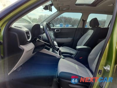 Zdjęcie 7 z 12 samochodu: 2022 HYUNDAI VENUE SEL VIN:KMHRC8A30NU156413 - miniatura