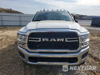 Piąte zdjęcie samochodu w środku: 2020 RAM 3500 VIN:3C7WRTCL6LG199825 - miniatura