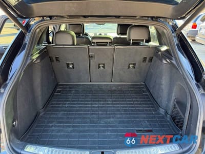 Zdjęcie 6 z 10 samochodu: 2016 PORSCHE MACAN S VIN:WP1AB2A52GLB56455 - miniatura