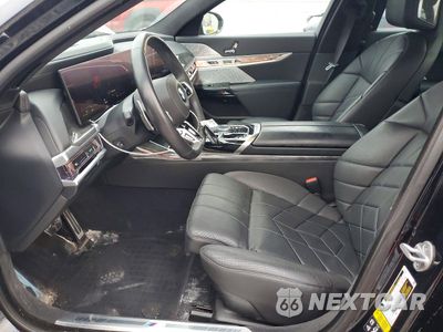 Zdjęcie 7 z 13 samochodu: 2023 BMW 760 XI VIN:WBA33EJ04PCM62938 - miniatura