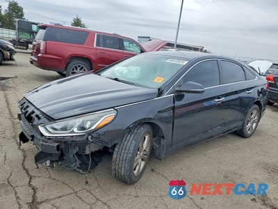 2018 HYUNDAI SONATA SEL 5NPE34AF4JH674048 - główne zdjęcie licytacji z USA - miniatura