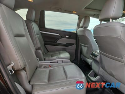 Zdjęcie 11 z 14 samochodu: 2018 TOYOTA HIGHLANDER XLE VIN:5TDJZRFHXJS548923 - miniatura