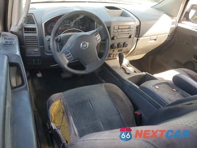 Zdjęcie 8 z 11 samochodu: 2006 NISSAN TITAN XE VIN:1N6AA06A06N541155 - miniatura