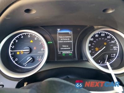 Zdjęcie 9 z 11 samochodu: 2022 TOYOTA CAMRY LE VIN:4T1R11AK2NU673572 - miniatura