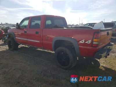 Drugie zdjęcie samochodu z przodu: 2005 GMC SIERRA K2500 HEAVY DUTY VIN:1GTHK23215F843764 - miniatura