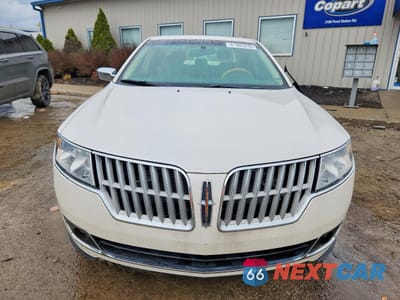 Piąte zdjęcie samochodu w środku: 2012 LINCOLN MKZ VIN:3LNHL2GC6CR802817 - miniatura