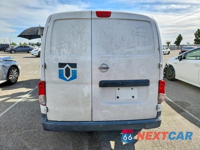 Zdjęcie 6 z 13 samochodu: 2014 NISSAN NV200 DELIVERY VAN VIN:3N6CM0KN8EK694475 - miniatura