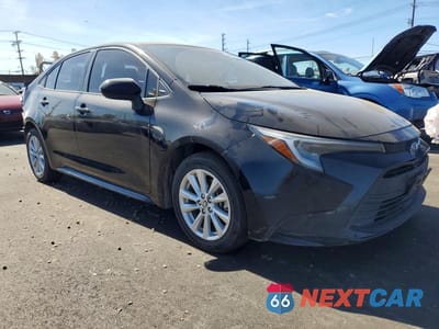 Czwarte zdjęcie samochodu z boku: 2023 TOYOTA COROLLA HYBRID LE VIN:JTDBCMFE6P3006761 - miniatura