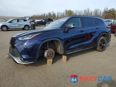 2023 TOYOTA HIGHLANDER XSE 5TDKDRBH9PS002695 - główne zdjęcie licytacji z USA - miniatura