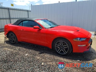 Czwarte zdjęcie samochodu z boku: 2023 FORD MUSTANG VIN:1FATP8UHXP5111293 - miniatura