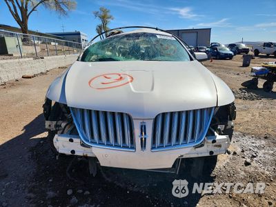 Piąte zdjęcie samochodu w środku: 2009 LINCOLN MKS VIN:1LNHM93R99G604801 - miniatura