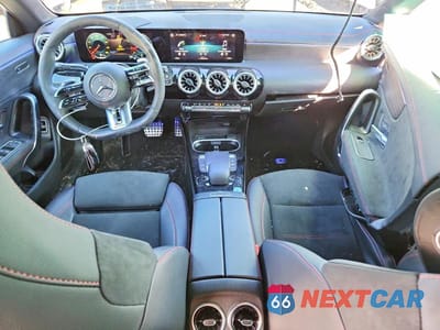 Zdjęcie 8 z 11 samochodu: 2022 MERCEDES-BENZ CLA 250 4MATIC VIN:W1K5J4HB8NN320201 - miniatura