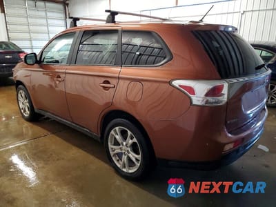 Drugie zdjęcie samochodu z przodu: 2014 MITSUBISHI OUTLANDER SE VIN:JA4AZ3A34EZ003713 - miniatura