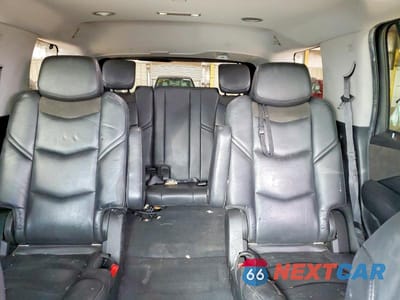 Zdjęcie 10 z 13 samochodu: 2019 CADILLAC ESCALADE LUXURY VIN:1GYS4BKJ0KR219306 - miniatura