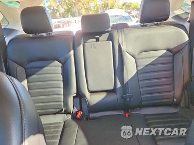 Zdjęcie 10 z 13 samochodu: 2019 FORD EDGE SEL VIN:2FMPK3J91KBB73840 - miniatura