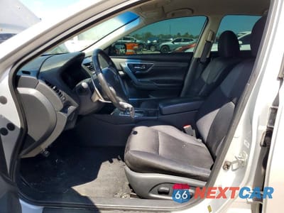 Zdjęcie 7 z 13 samochodu: 2017 NISSAN ALTIMA 2.5 SR VIN:1N4AL3APXHC230086 - miniatura