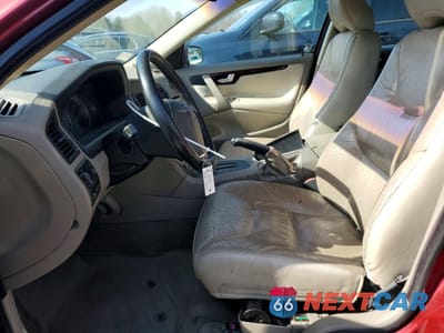 Zdjęcie 7 z 12 samochodu: 2004 VOLVO S60 2.5T VIN:YV1RS59V242420473 - miniatura