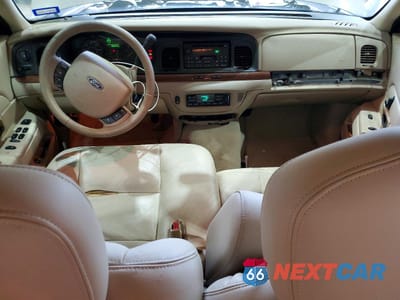 Zdjęcie 8 z 12 samochodu: 2006 FORD CROWN VICTORIA LX VIN:2FAFP74W26X107421 - miniatura