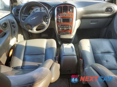 Zdjęcie 8 z 12 samochodu: 2005 CHRYSLER TOWN & COUNTRY LIMITED VIN:2C8GP64L45R165594 - miniatura