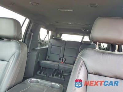 Zdjęcie 10 z 13 samochodu: 2021 CHEVROLET SUBURBAN C1500 LT VIN:1GNSCCKD7MR239216 - miniatura