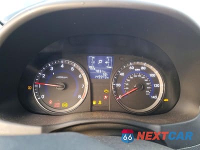 Zdjęcie 9 z 12 samochodu: 2016 HYUNDAI ACCENT SE VIN:KMHCT4AE6GU013968 - miniatura