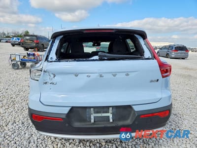 Zdjęcie 6 z 14 samochodu: 2024 VOLVO XC40 CORE VIN:YV4L12UK1R2356490 - miniatura